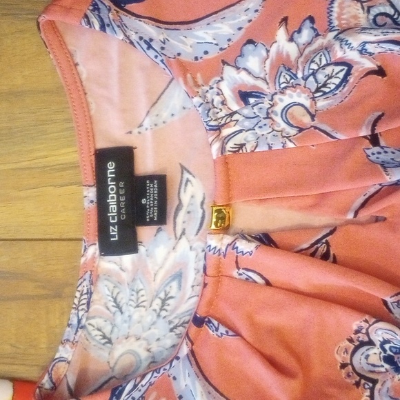 2 beautiful blouses. One NWT, one NWOT. - Picture 2 of 3